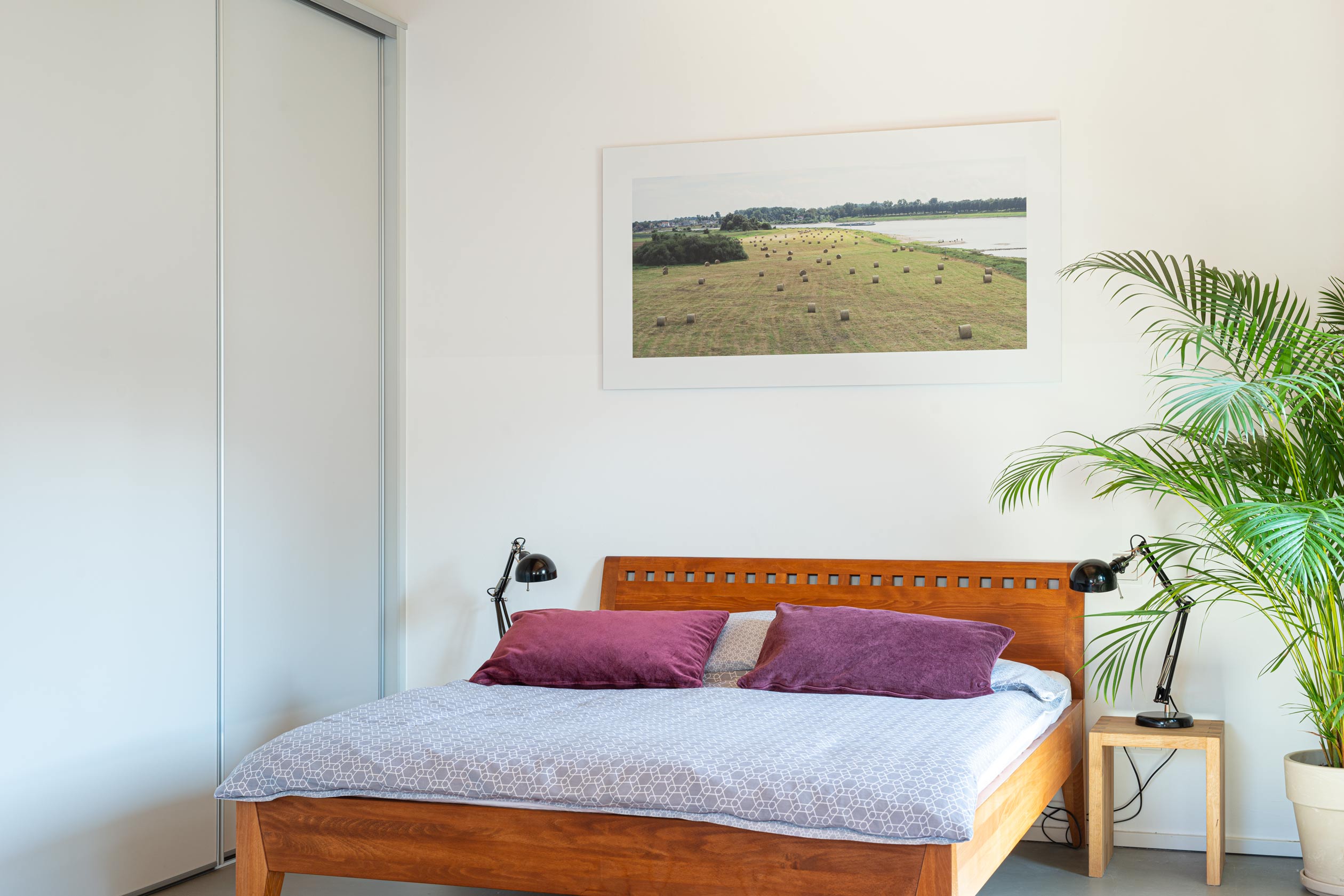 Schlafbereich_II_apartment_in_bilk_wohnen_auf_zeit_temporary_living_moebiliert_citywohnung_singlewohnung_stadtwohnung_wochenende_hafen_messe_pendlerwohnung_zentral_duesseldorf